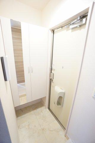 ソンケン 玄関