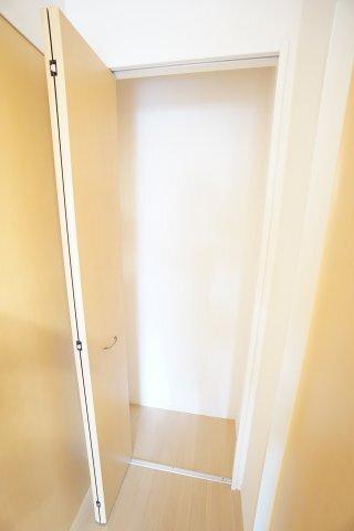 リバテンハイツ 収納