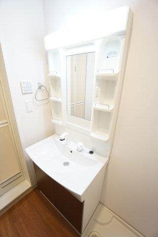 クラルテ 部屋画像