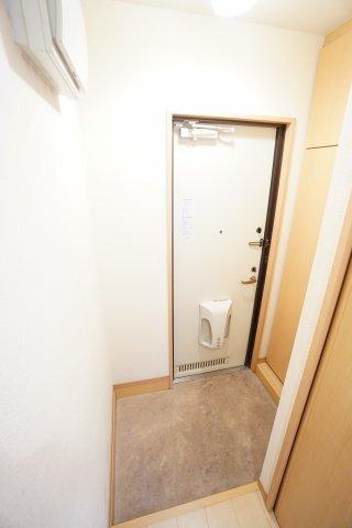 ノーベルパーク16 玄関