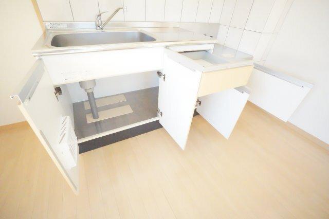 グロリオーサ 部屋画像