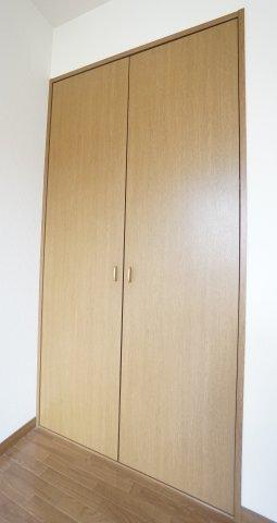 エステートピア西都賀 収納
