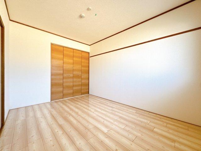 ピュアパレス リビング