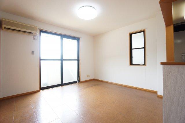 ステジュアンB 部屋画像