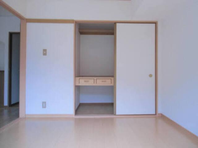 ドミール　Ｂ 収納