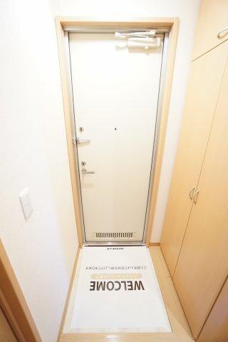 ベルヴィラージュ　Ｂ 玄関