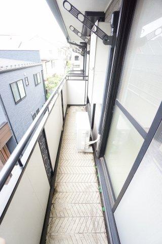 ステジュアンA バルコニー