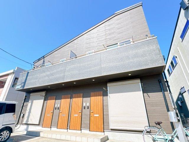 物井駅より徒歩16分 築8年4ヶ月 2階建の賃貸物件