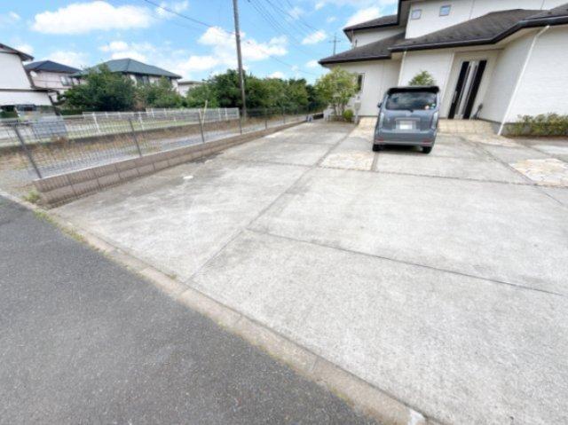 若松町T貸家 駐車場
