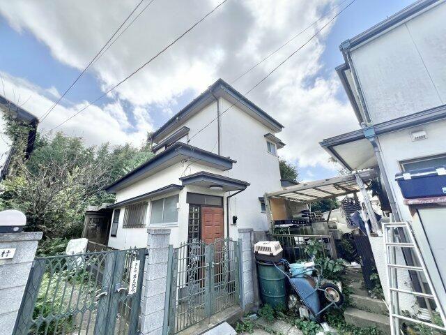 四街道駅より徒歩27分 築52年11ヶ月 2階建の賃貸物件