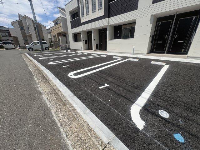 千葉市若葉区桜木北アパート 駐車場