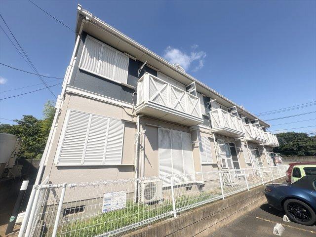 シャーメゾン　コートビレッジB棟 外観
