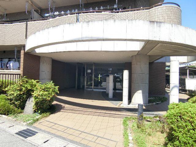 メイプル稲毛 エントランス