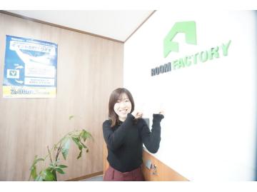 スタッフのサムネイル