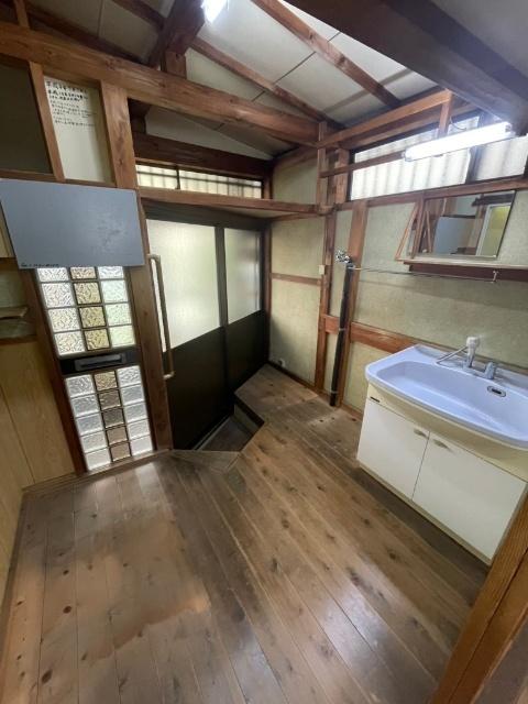 相模町7丁目戸建 洗面