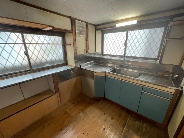 相模町7丁目戸建 キッチン