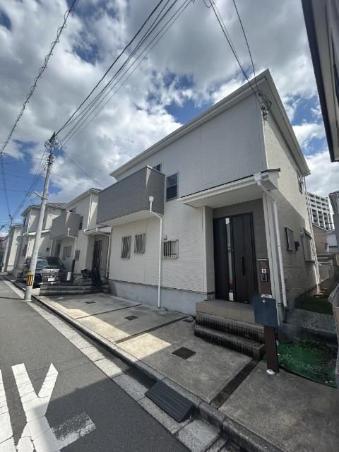 川口市里戸建 外観