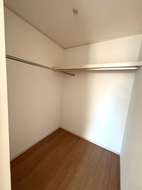 川口市里戸建 収納