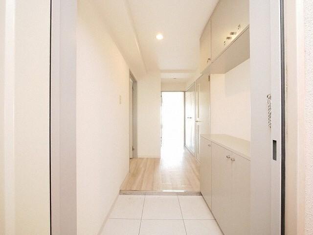 サンシャイン円山（405） 玄関