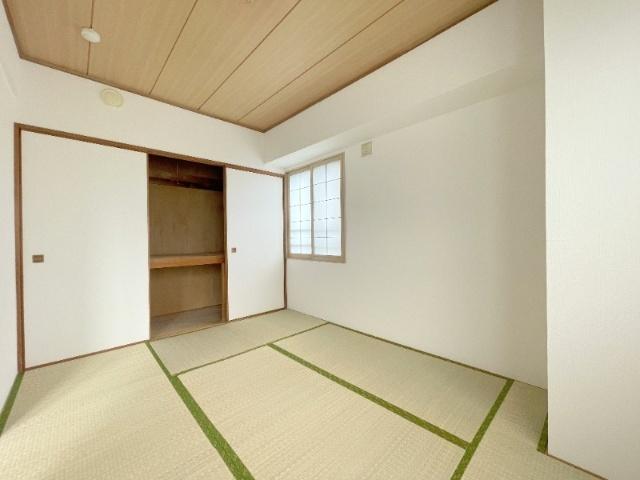 ヴィルヌーブ円山公園（202） 収納