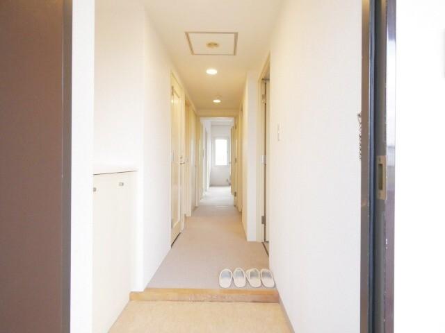 パークノヴァ北円山（304） 玄関