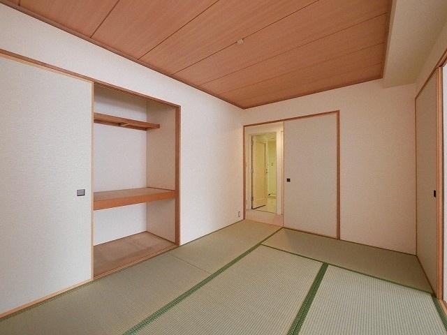 パークノヴァ北円山（304） 収納