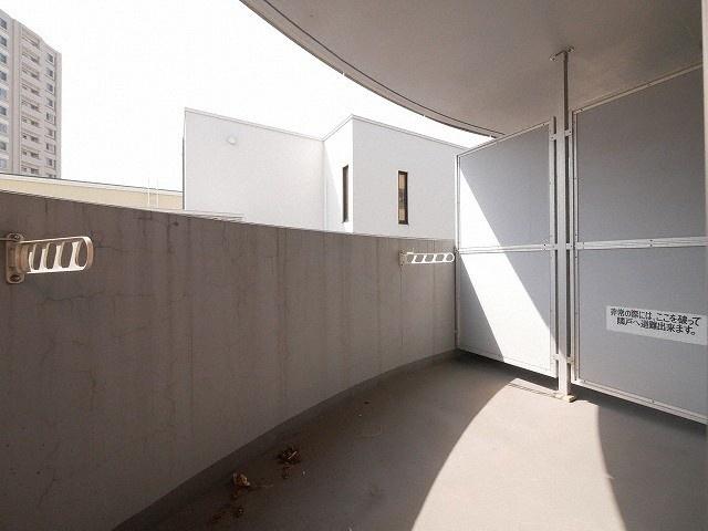 ノースマンション桑園（302） バルコニー