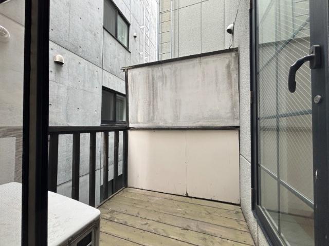 瀬比亜館神宮前（205） バルコニー