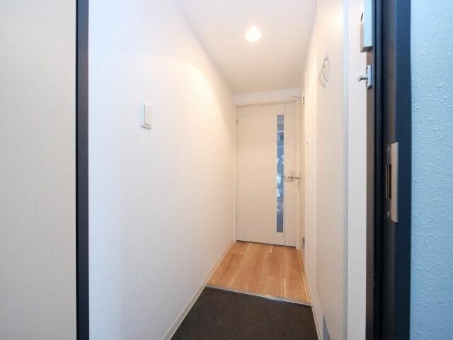 プレシャスレジデンス元町（103） 玄関
