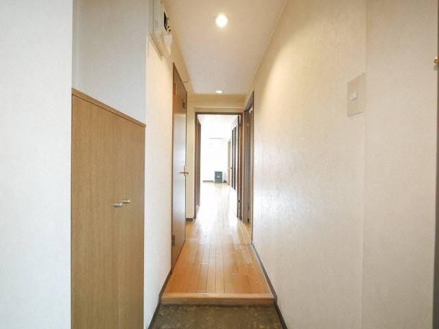 コンチネンタル山の手ＶＩＩ（306） 玄関