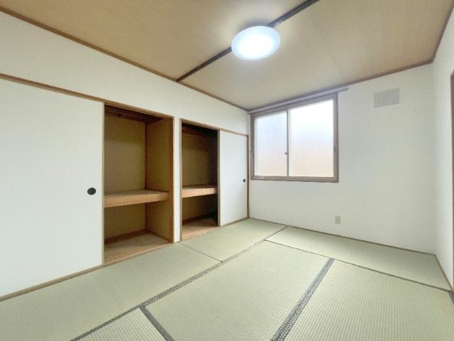 コーポみとり（202） 収納