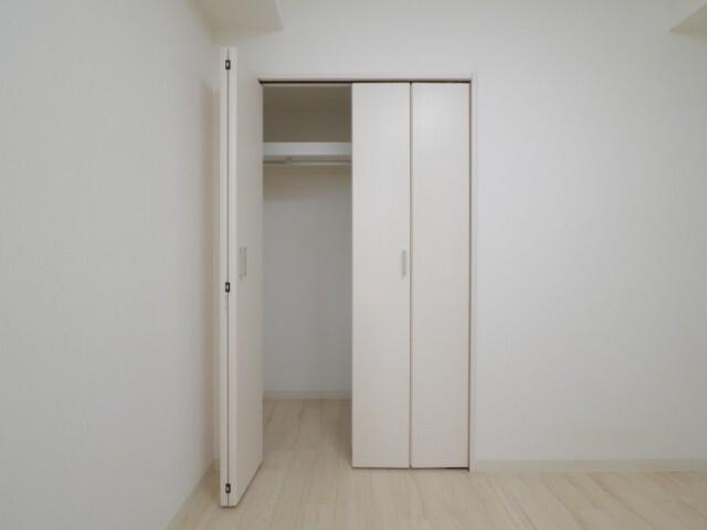グランディール元町（402） 収納
