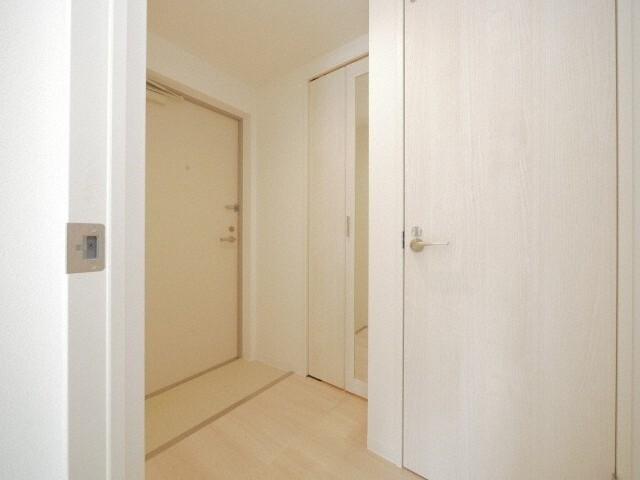 ビッグレジデンス山の手（402） 玄関
