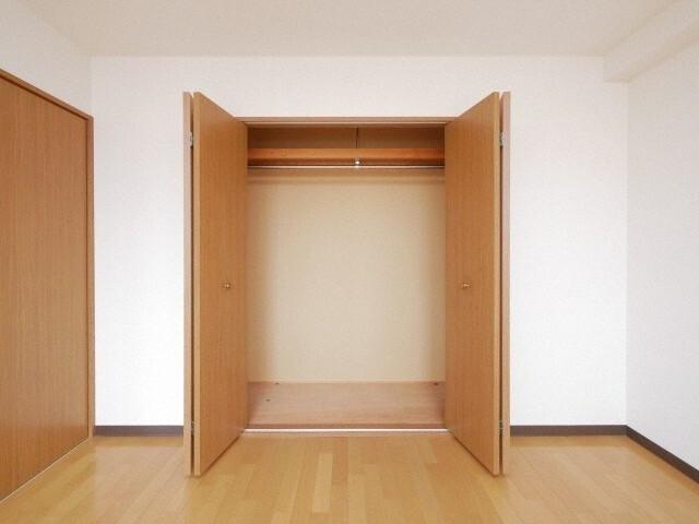 フレンドリー山の手（107） 収納