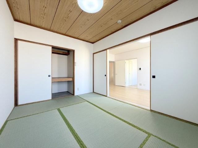 プラザイン西町（205） 収納