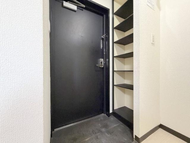 サンコート元町（302） 玄関