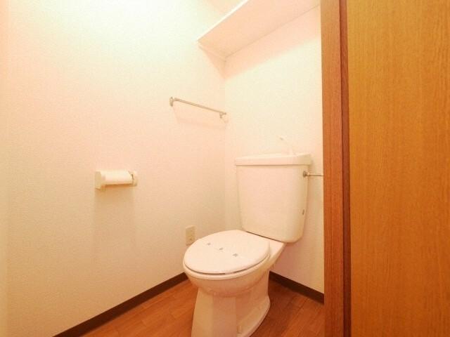 ティアールＢＬＤ（202） トイレ