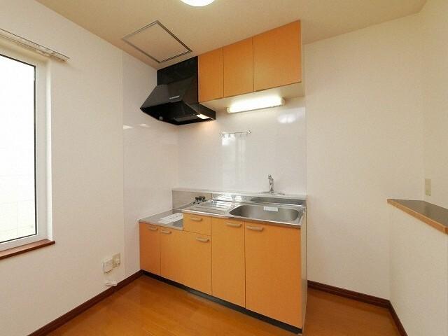 ネージュ元町ＩＩ（205） キッチン