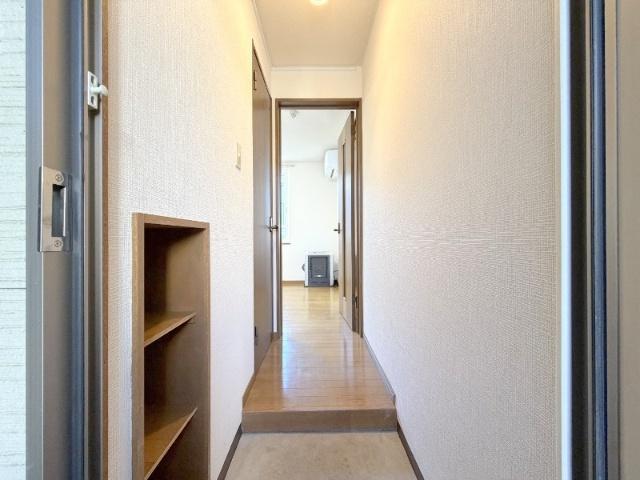 ベルローズ元町（103） 玄関