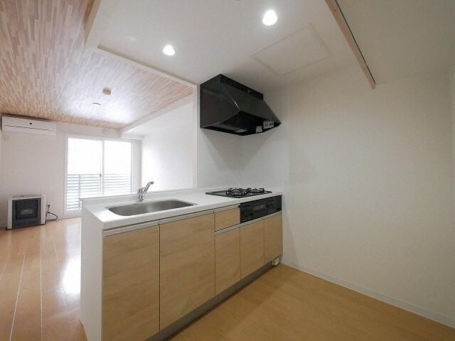メニーズコート元町北（203） キッチン