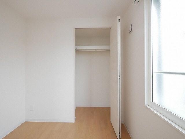 メニーズコート元町北（203） 収納