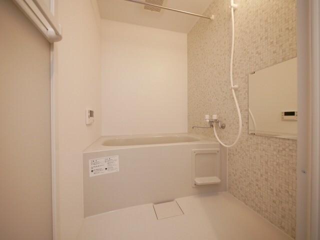 ＣＯＭＳＡＰ２４　ＰＡＲＫＳＩＤＥ（101） バス／シャワー