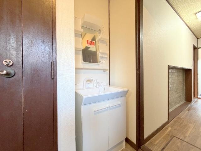 伏古５−３戸建（戸建） 洗面