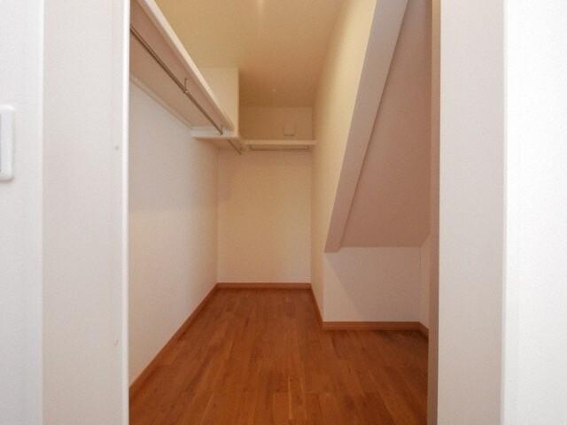 北３０条東１７丁目戸建（1） 収納