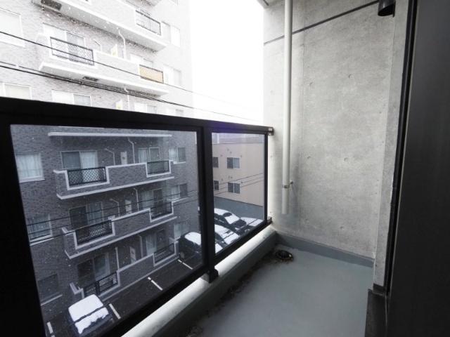ＧＲＡＮＤＵＫＥ北円山（407） バルコニー