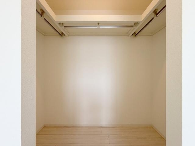 ＫＩＮＧ　ＨＯＵＳＥ　ＫＡＮＪＹＯＤＯＲＩ　ＨＩＧＡＳＨＩ(キングハウス環状通東（103） 収納