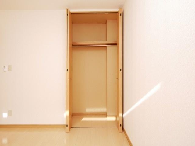オレンジヒル（203） 収納