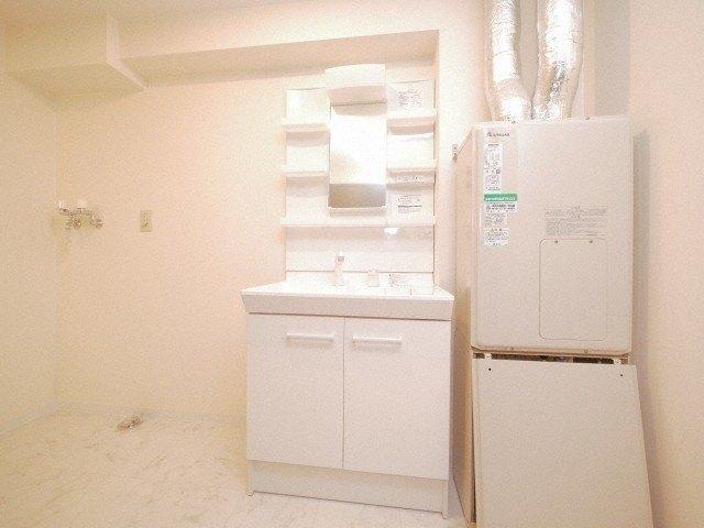 カサパラシオン山の手（102） 洗面