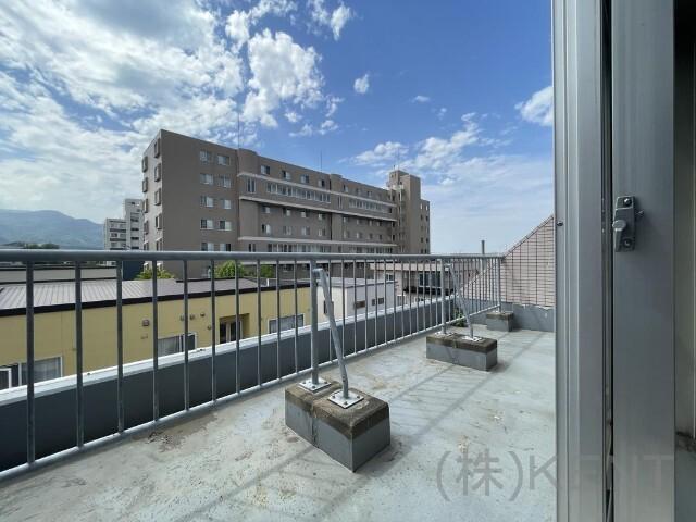 カールトンハウス（405） バルコニー