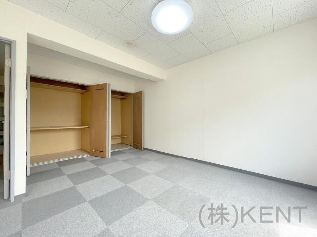 カールトンハウス（405） 収納